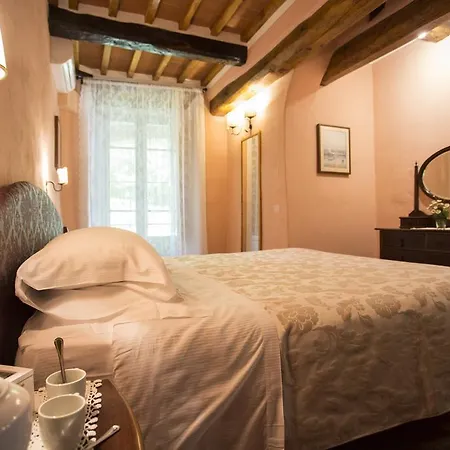 Casali In Val Di Chio-borgo Gaggioleto